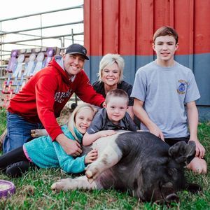 Meet your Posher, Randi